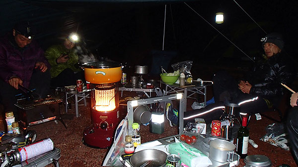 灯油ストーブが大活躍